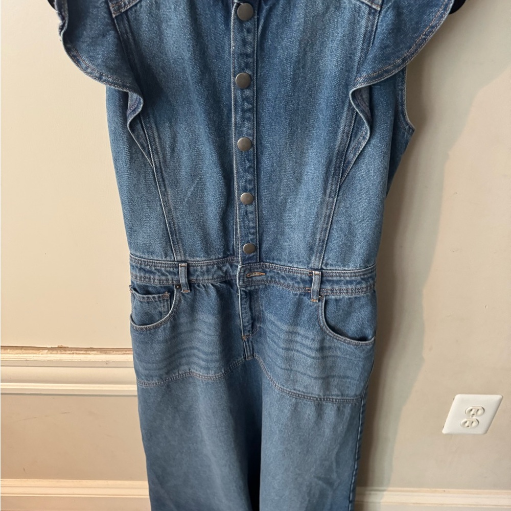 Denim  BASH Sleeveless Dress with Ruffle Sleeves new in a size small - Picture 5 of 10